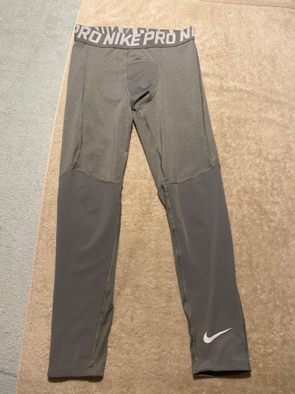 Nike Pro Dri-FIT Gray Compression Tights Boys M Athletic Base Layer Leggings